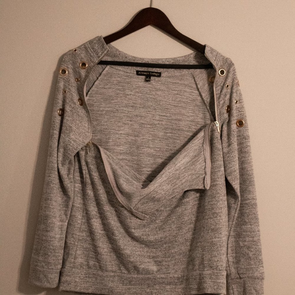 Gray sweater with Gold Zippers NWT - Picture 4 of 5